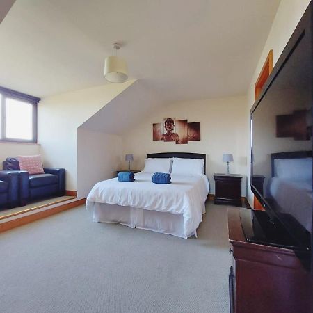 Private Accommodation In House Close To Galway City מראה חיצוני תמונה