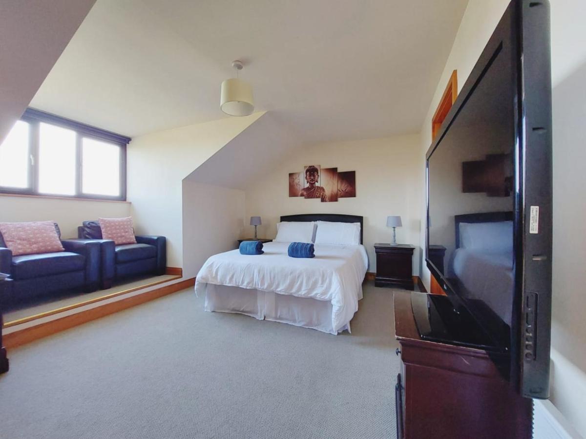 Private Accommodation In House Close To Galway City מראה חיצוני תמונה